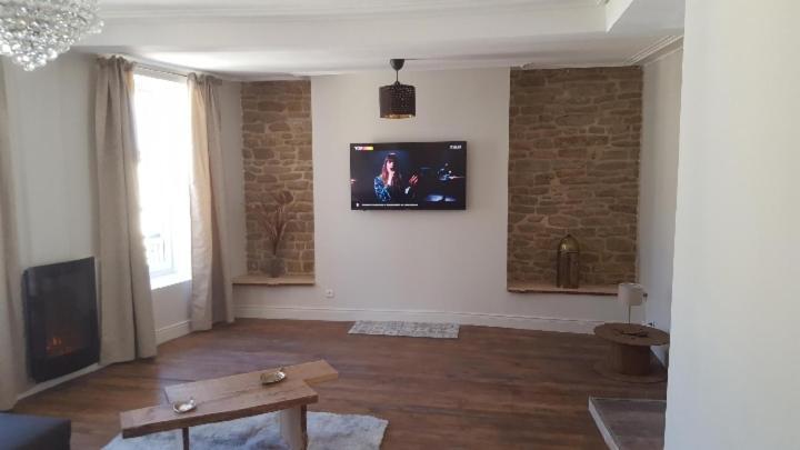 Appartement Spacieux Et Atypique Sedan Dış mekan fotoğraf